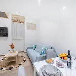 Aristotelous Chris * Corfu (city)