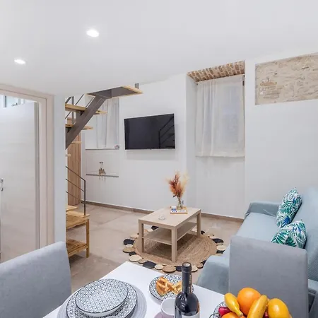 Aristotelous Chris * Corfu (city)