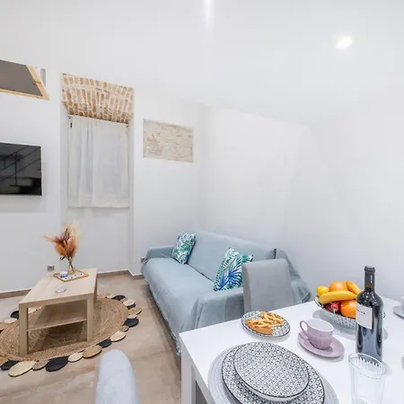 Aristotelous Chris * Corfu (city)