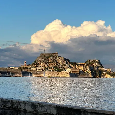 公寓 Aristotelous Chris